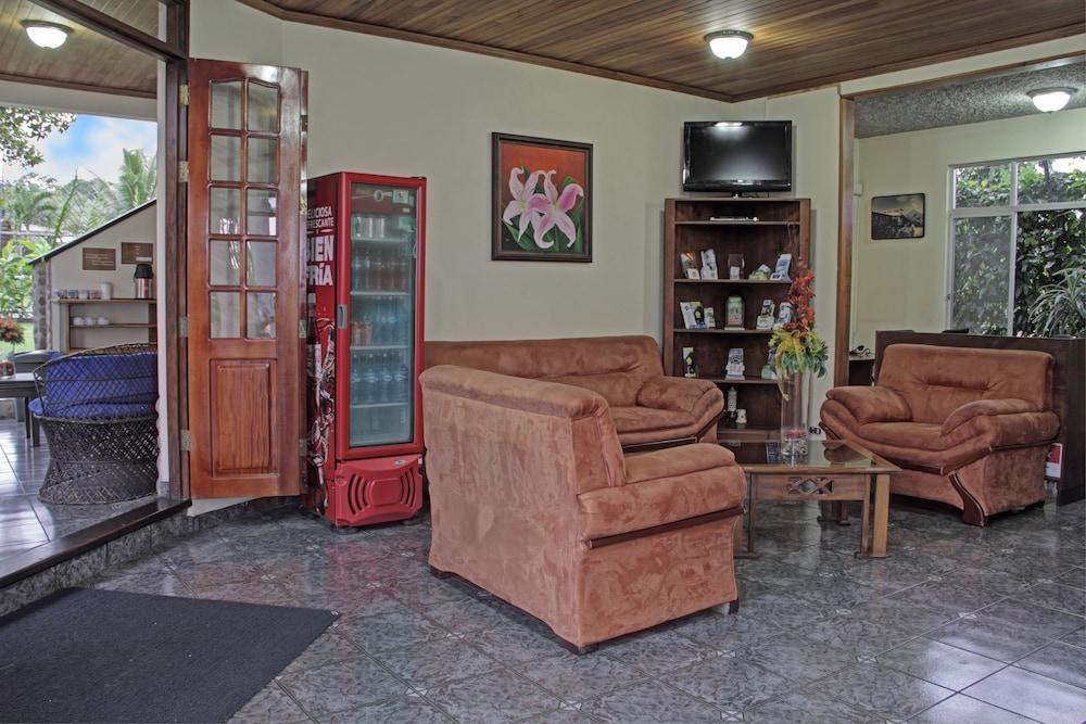 San Bosco Inn La Fortuna Ngoại thất bức ảnh