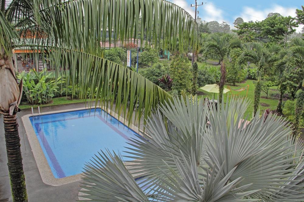 San Bosco Inn La Fortuna Ngoại thất bức ảnh